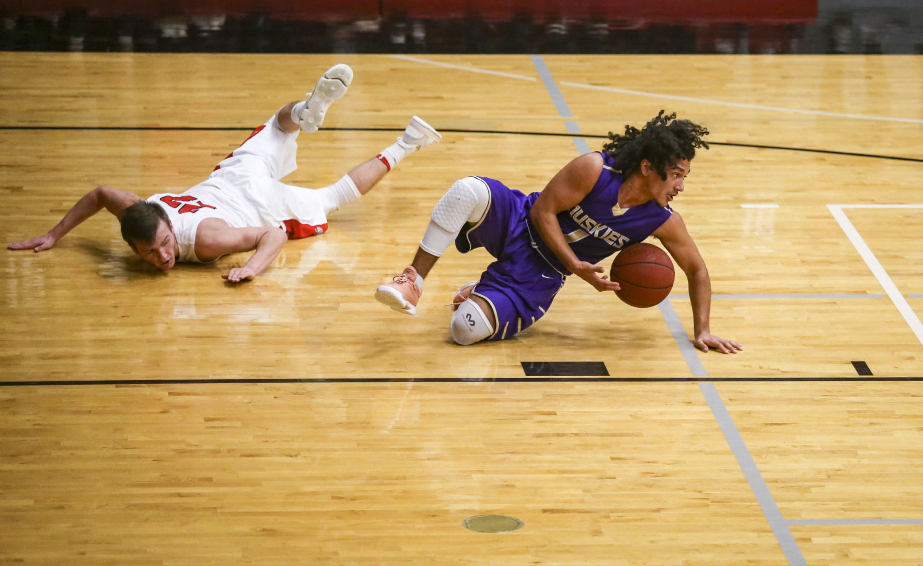 010918-MUSCATINE-ASSUMPTION-BASKETBALL-013